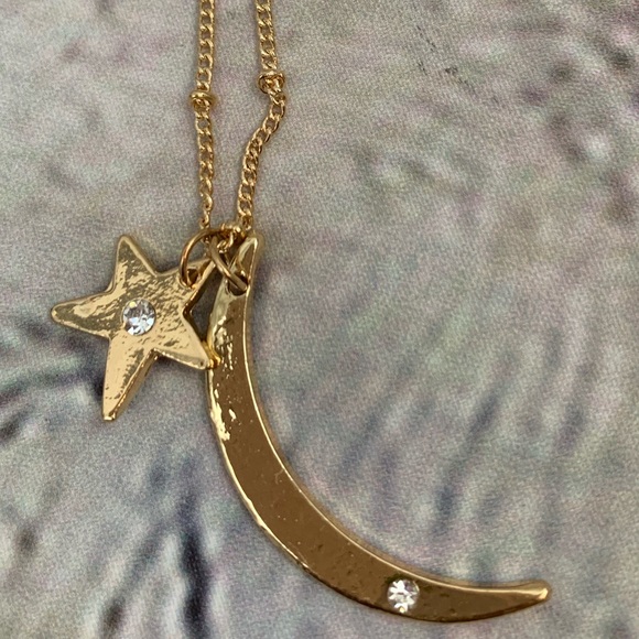Moon and star gold tone long necklace new - Picture 6 of 7